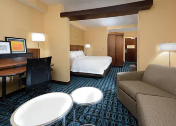 Fairfield Inn & Suites by Marriott Raleigh Capital Blvd./I-540 hotel thumbnail 7