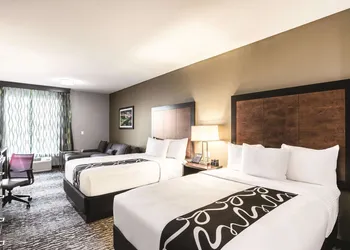La Quinta Inn & Suites by Wyndham Walla Walla hotel thumbnail 5