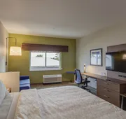 Holiday Inn Express Fort Walton Beach Central by IHG hotel detail image 7