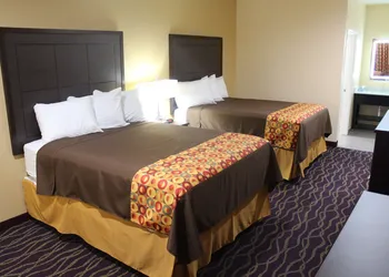 Express Inn & Suites - Bush Airport hotel thumbnail 6