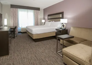 Holiday Inn New Orleans Airport North by IHG hotel thumbnail 8