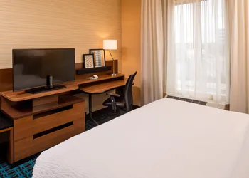 Fairfield Inn & Suites St Louis Westport hotel thumbnail 6