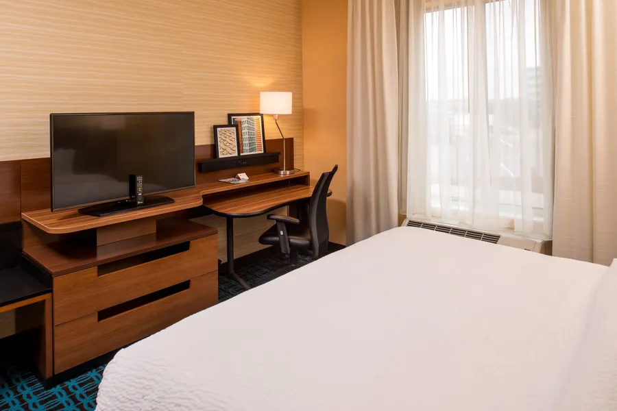 Fairfield Inn & Suites St Louis Westport hotel detail image 6