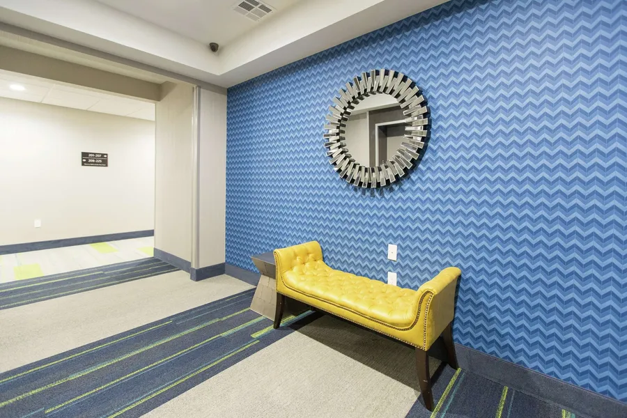 Hampton Inn & Suites Stroud hotel detail image 2