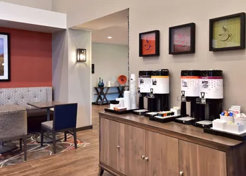 Hampton Inn & Suites at Wisconsin Dells Lake Delton hotel thumbnail 5