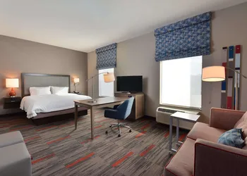 Hampton Inn & Suites at Wisconsin Dells Lake Delton hotel thumbnail 8