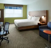 Holiday Inn Express & Suites-Cincinnati North - Liberty Way by IHG hotel detail image 5