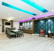 Express Inn - Spring hotel detail image 3