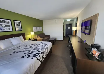 Sleep Inn & Suites Columbia hotel thumbnail 7