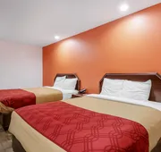 Econo Lodge Franklin hotel detail image 3