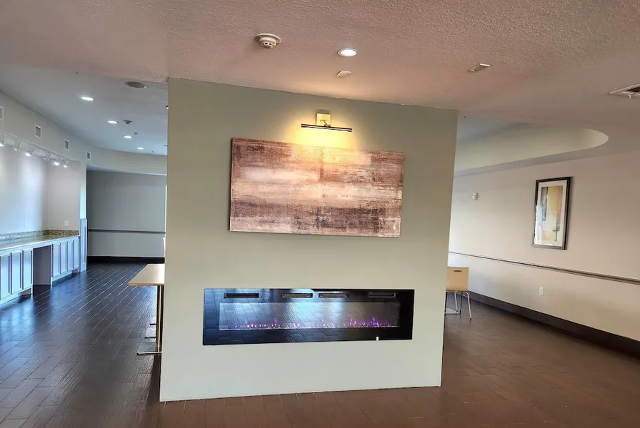 Days Inn & Suites by Wyndham Houston / West Energy Corridor hotel detail image 2