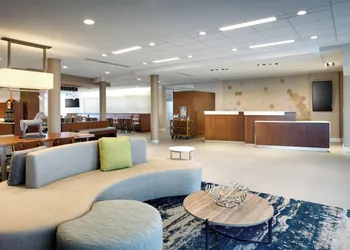 Fairfield Inn & Suites by Marriott Springfield North hotel thumbnail 2