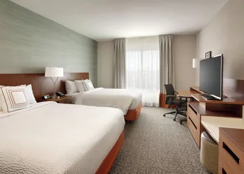 Fairfield Inn & Suites by Marriott Springfield North hotel thumbnail 5