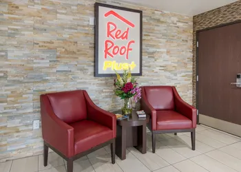 Red Roof Inn PLUS+ Fort Worth - Burleson hotel thumbnail 2
