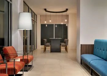 Hilton Garden Inn New York Times Square South hotel thumbnail 2