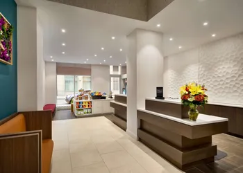 Hilton Garden Inn New York Times Square South hotel thumbnail 6