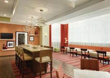 Hampton Inn St. Albans hotel thumbnail 3