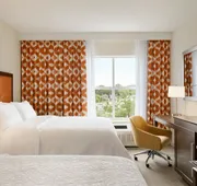 Hampton Inn St. Albans hotel detail image 4