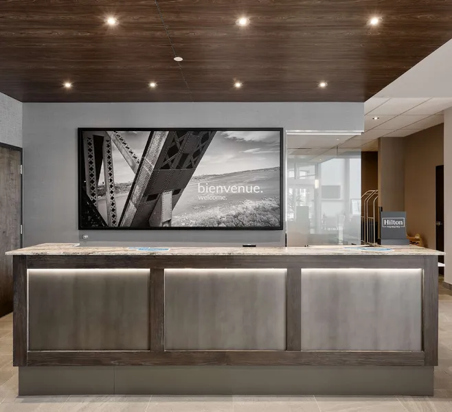 Hampton Inn & Suites by Hilton Quebec City Levis hotel detail image 2