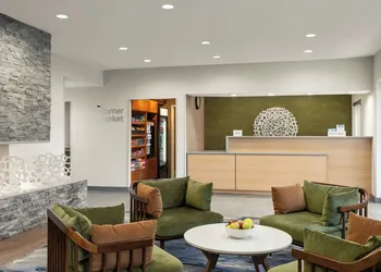 Fairfield Inn & Suites Minneapolis St. Paul / Roseville hotel thumbnail 2