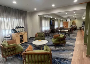 Fairfield Inn & Suites Minneapolis St. Paul / Roseville hotel thumbnail 3