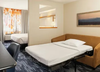 Fairfield Inn & Suites Minneapolis St. Paul / Roseville hotel thumbnail 7