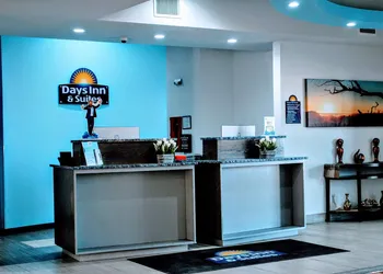Days Inn & Suites by Wyndham Lubbock Medical Center hotel thumbnail 5