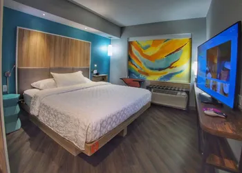 Tru By Hilton Oklahoma City Airport hotel thumbnail 7