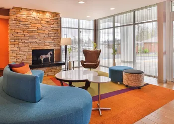Fairfield Inn & Suites by Marriott Eugene East/Springfield hotel thumbnail 2