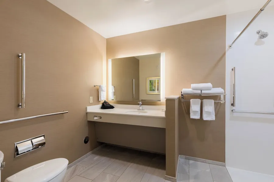 Fairfield Inn & Suites by Marriott Eugene East/Springfield hotel detail image 6