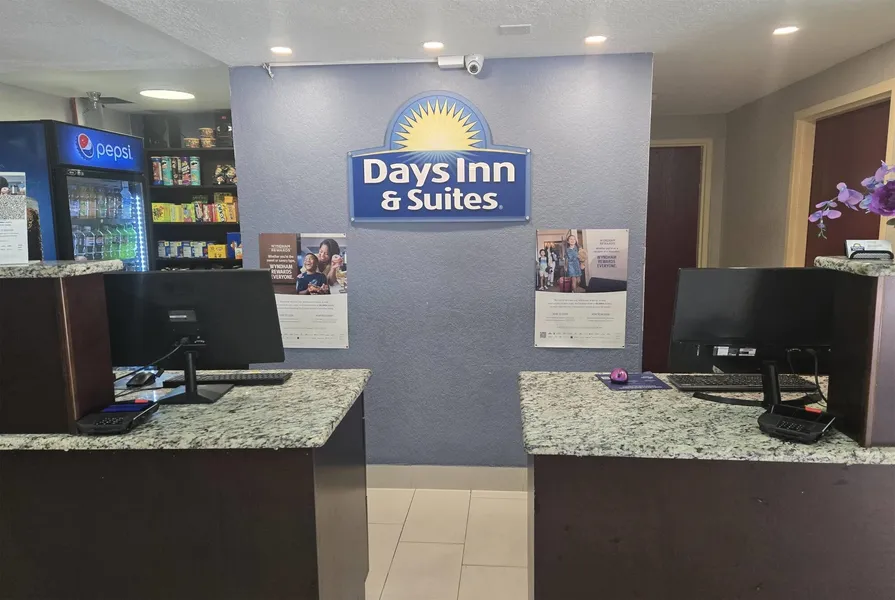 Days Inn & Suites by Wyndham Tampa/Raymond James Stadium hotel detail image 2