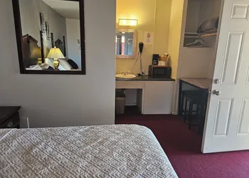 Fairview Inn hotel thumbnail 7