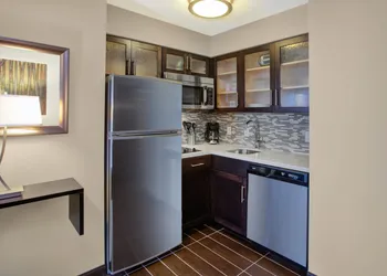 Staybridge Suites Benton Harbor - St. Joseph by IHG hotel thumbnail 6