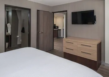 Courtyard by Marriott Temecula Murrieta hotel thumbnail 3