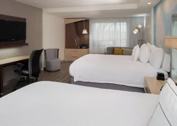 Courtyard by Marriott Temecula Murrieta hotel thumbnail 4