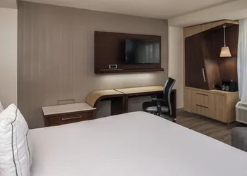 Courtyard by Marriott Temecula Murrieta hotel thumbnail 6