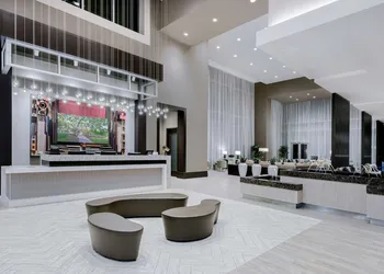 Embassy Suites by Hilton College Station, TX hotel thumbnail 2