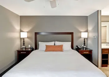 Homewood Suites by Hilton New Hartford Utica hotel thumbnail 5
