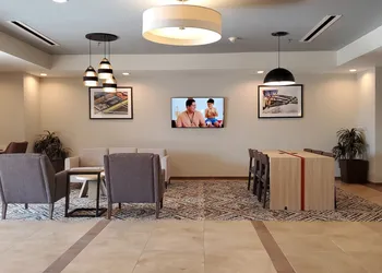 Candlewood Suites Lake Charles South by IHG hotel thumbnail 3