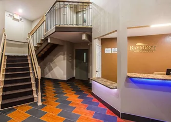 Baymont by Wyndham Appleton hotel thumbnail 3