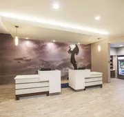 La Quinta Inn & Suites by Wyndham Wichita Northeast hotel detail image 3