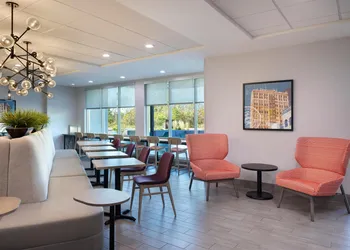 Home2 Suites by Hilton Jackson MI hotel thumbnail 2