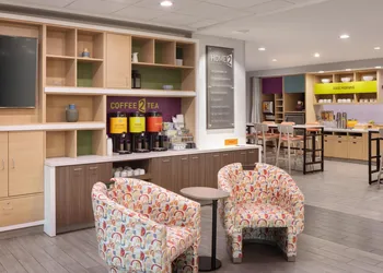 Home2 Suites by Hilton Jackson MI hotel thumbnail 3