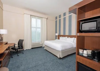 Fairfield Inn & Suites by Marriott Indianapolis Carmel hotel thumbnail 5