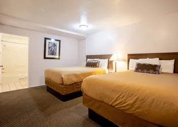 Celilo Inn hotel thumbnail 2