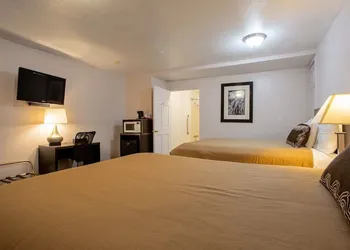 Celilo Inn hotel thumbnail 3
