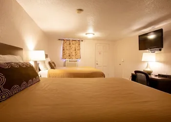 Celilo Inn hotel thumbnail 8