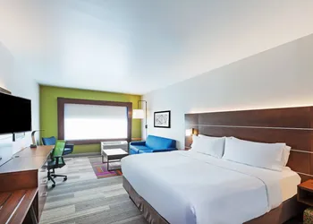 Holiday Inn Express & Suites Chanute by IHG hotel thumbnail 6
