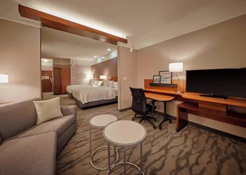 Fairfield Inn & Suites by Marriott Grand Mound Centralia hotel thumbnail 6