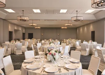 Hyatt Place Niagara Falls hotel thumbnail 7